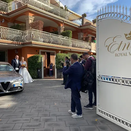 Etna Royal View Ξενοδοχείο με διαμερίσματα 4*
