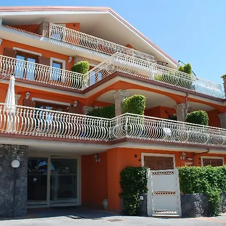 Etna Royal View 4* Trecastagni