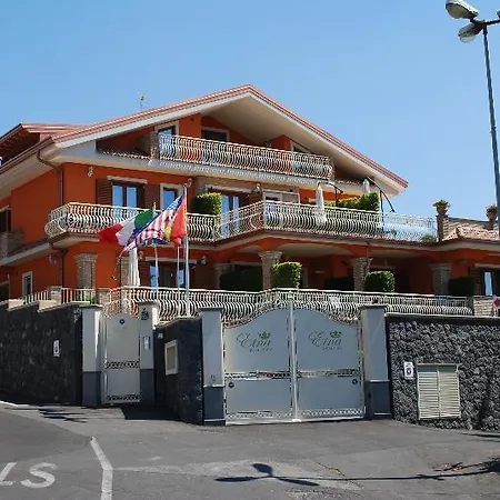 Ξενοδοχείο με διαμερίσματα Etna Royal View 4*